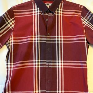 Men’s Express buttons down